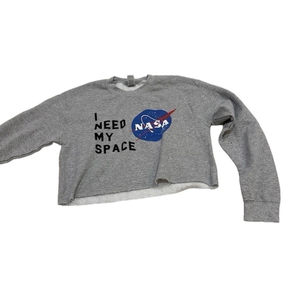 I Need My Space NASA Cropped Crew Neck - Picture 1 of 3